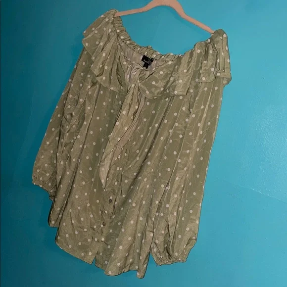 Suzanne Betro Olive Blouse with White Dots - Picture 16 of 16